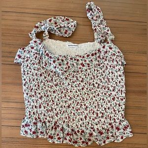 Reformation top, size small, super flattering, like new!